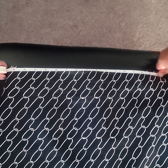 Skirt - Picture 5 of 7